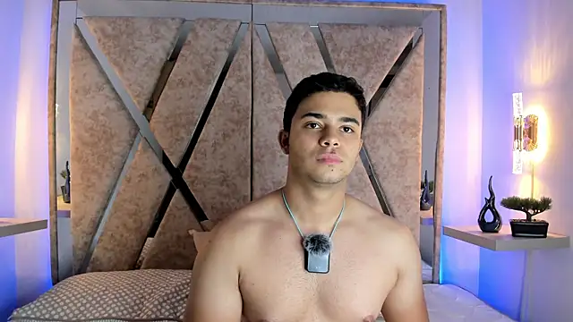 jayd muscle online show from October 21, 2025, 5:40 am