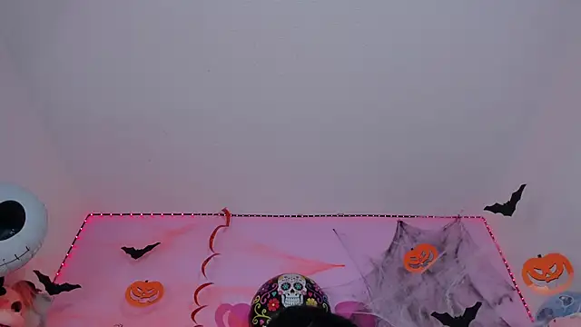 Snapshot of Emmy_Rivas chatting on October 8, 2025, 10:21 pm Emmy Rivas online show from October 8, 2025, 10:21 pm
