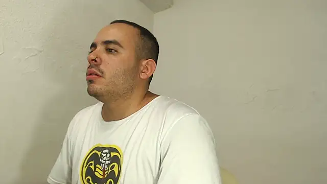 Ana ThiagoxX online show from May 5, 2026, 9:51 pm