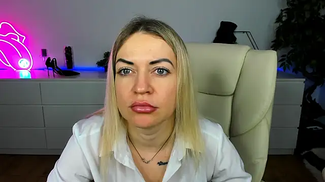 Anna Snows online show from December 1, 2025, 6:53 pm