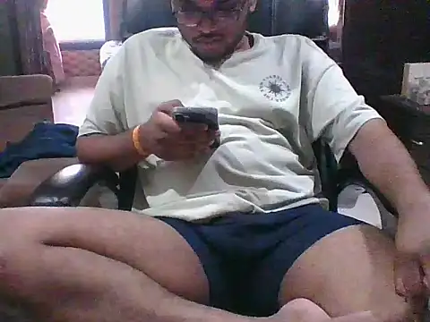 Snapshot of dream32222 chatting on June 30, 2026, 4:56 am dream32222 online show from June 30, 2026, 4:56 am