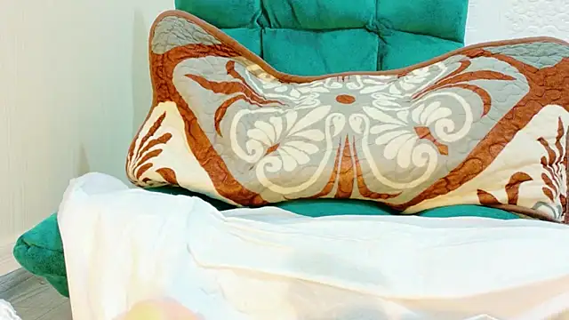 Koe888 online show from April 13, 2026, 2:43 pm