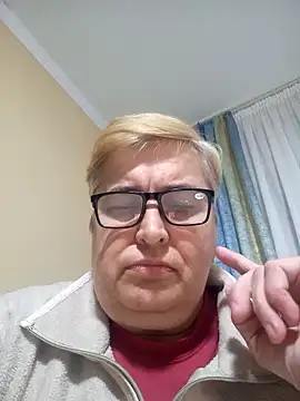 Snapshot of Sonya51561 chatting on October 30, 2025, 3:42 pm Sonya51561 online show from October 30, 2025, 3:42 pm