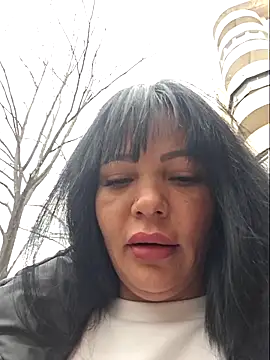 Ella sweety00 online show from April 13, 2026, 9:02 am