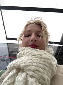 EveLittleSinner online show from October 23, 2025, 10:14 am