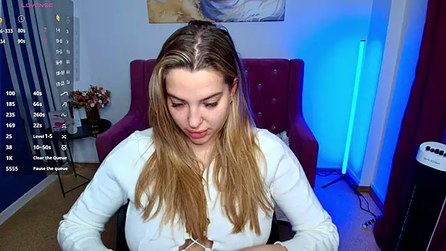 Emma  Ross online show from May 9, 2026, 1:53 am