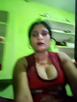 Snapshot of Hot-piuy chatting on September 22, 2025, 5:08 pm Hot-piuy online show from September 22, 2025, 5:08 pm