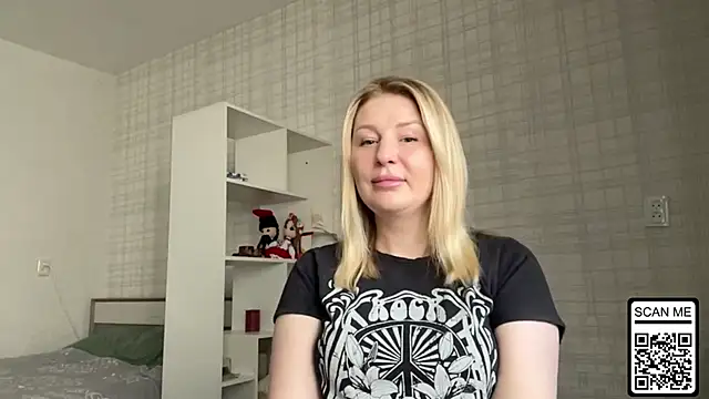 Blondie xoxoxo online show from March 7, 2026, 1:16 pm