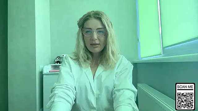Blondie xoxoxo online show from July 12, 2026, 10:16 am