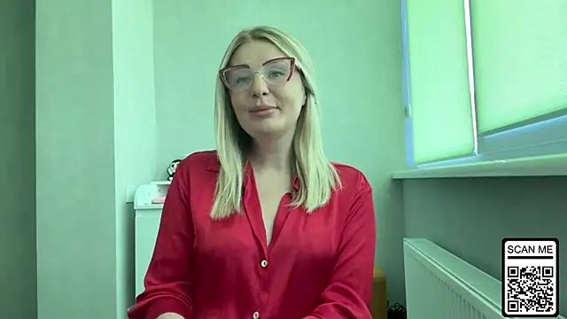 Blondie xoxoxo online show from July 13, 2026, 7:29 am