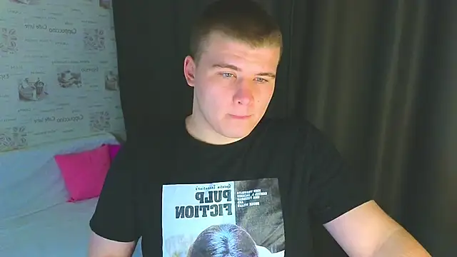 kittenmurr online show from September 11, 2025, 8:31 pm