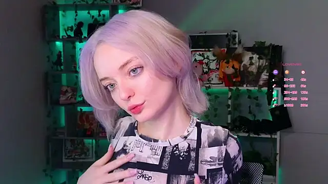 ShizukaBlanche online show from September 26, 2025, 3:02 am