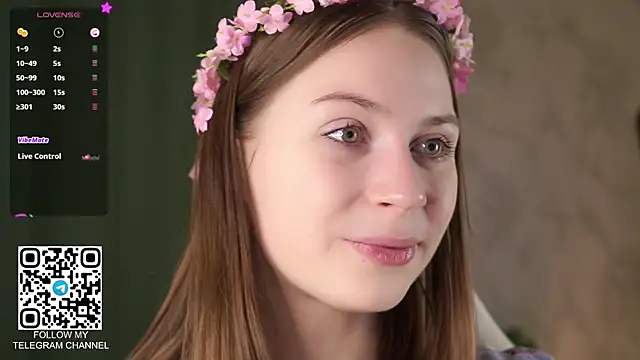 Snapshot of Stella_of_steel chatting on October 29, 2025, 11:42 am Stella of steel online show from October 29, 2025, 11:42 am