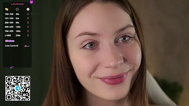 Snapshot of Stella_of_steel chatting on November 14, 2025, 12:20 pm Stella of steel online show from November 14, 2025, 12:20 pm