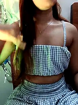 Snapshot of Cutie_Shruti chatting on September 22, 2025, 2:56 pm Cutie Shruti online show from September 22, 2025, 2:56 pm