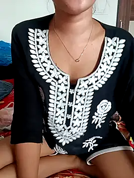 Snapshot of Cutie_Shruti chatting on September 12, 2025, 9:20 am Cutie Shruti online show from September 12, 2025, 9:20 am