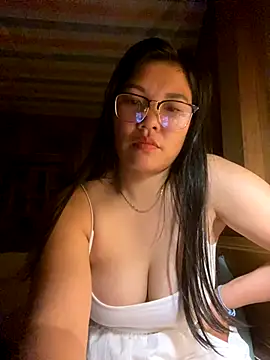 sexybaby 00 online show from October 8, 2025, 4:19 pm