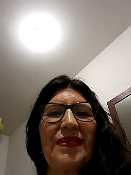 swity foster online show from September 19, 2025, 9:13 am