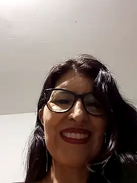 swity foster online show from November 13, 2025, 8:29 am