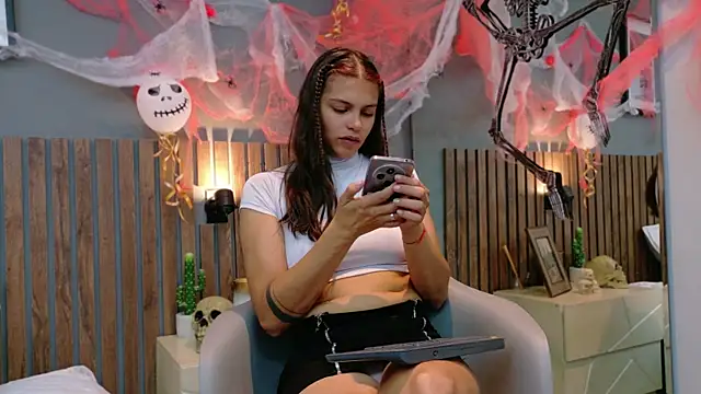 Snapshot of Ashley_HotGirl chatting on November 2, 2025, 2:22 pm Ashley HotGirl online show from November 2, 2025, 2:22 pm