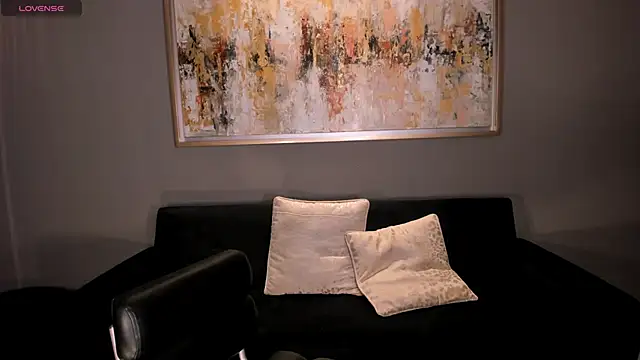 LizzCooper online show from October 13, 2025, 5:20 am