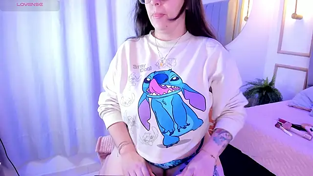 Ashley Monroe online show from October 8, 2025, 11:45 am