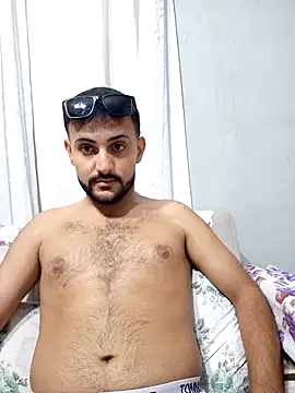 Muratcan33 online show from October 9, 2025, 5:46 pm