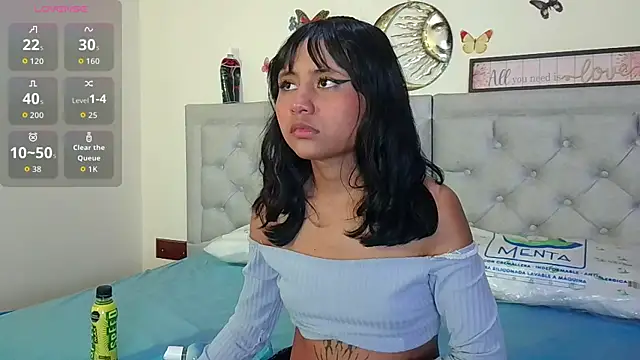 NubesNubladas online show from October 26, 2025, 4:13 am