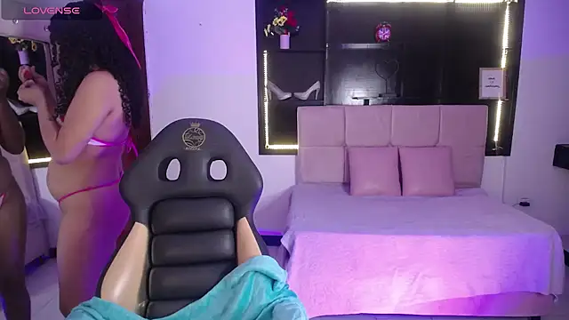 emiily smith1 online show from September 20, 2025, 7:19 pm