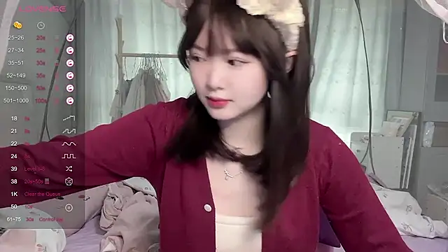 Snapshot of tender-11 chatting on March 9, 2026, 5:55 am tender-11 online show from March 9, 2026, 5:55 am