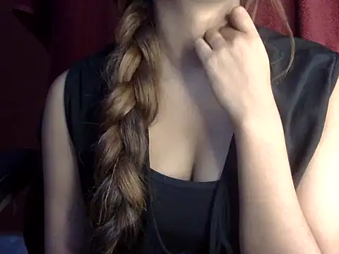 Snapshot of heartless_Queen chatting on October 30, 2025, 5:06 am heartless Queen online show from October 30, 2025, 5:06 am