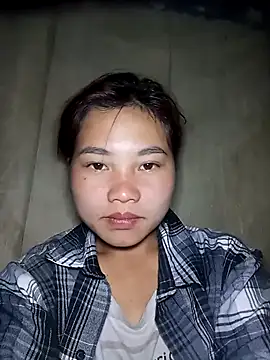 Snapshot of EllyBaby20 chatting on December 17, 2025, 12:26 am EllyBaby20 online show from December 17, 2025, 12:26 am