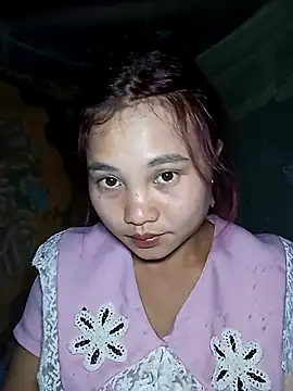 Snapshot of EllyBaby20 chatting on October 19, 2025, 6:49 am EllyBaby20 online show from October 19, 2025, 6:49 am