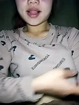 Snapshot of EllyBaby20 chatting on December 5, 2025, 4:16 pm EllyBaby20 online show from December 5, 2025, 4:16 pm