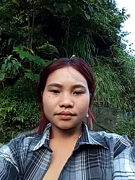 Snapshot of EllyBaby20 chatting on October 18, 2025, 12:23 am EllyBaby20 online show from October 18, 2025, 12:23 am