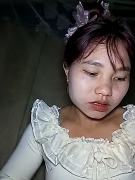 Snapshot of EllyBaby20 chatting on October 24, 2025, 6:01 am EllyBaby20 online show from October 24, 2025, 6:01 am