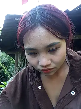 Snapshot of EllyBaby20 chatting on November 25, 2025, 1:39 am EllyBaby20 online show from November 25, 2025, 1:39 am