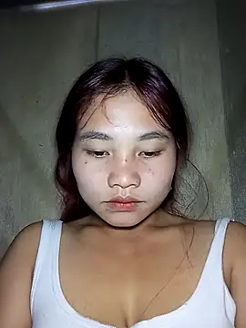 Snapshot of EllyBaby20 chatting on October 28, 2025, 11:58 pm EllyBaby20 online show from October 28, 2025, 11:58 pm