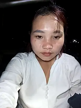 Snapshot of EllyBaby20 chatting on December 18, 2025, 1:55 am EllyBaby20 online show from December 18, 2025, 1:55 am