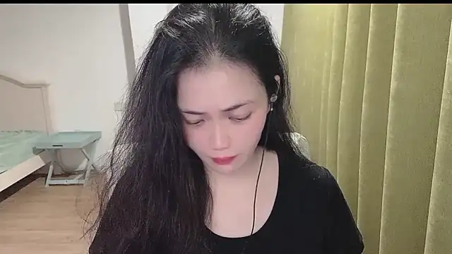 zora-168 online show from October 5, 2025, 1:02 pm