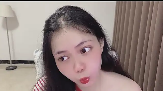 zora-168 online show from November 5, 2025, 2:58 am