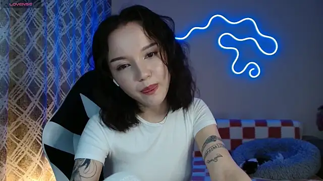 DemiWildcat online show from November 29, 2025, 10:04 am