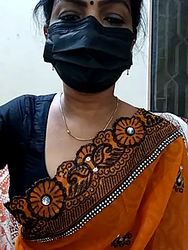 Snapshot of Rithya27 chatting on October 10, 2025, 6:20 pm Rithya27 online show from October 10, 2025, 6:20 pm