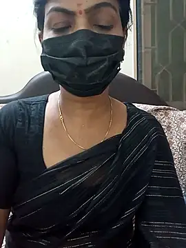 Snapshot of Rithya27 chatting on February 20, 2026, 6:32 pm Rithya27 online show from February 20, 2026, 6:32 pm