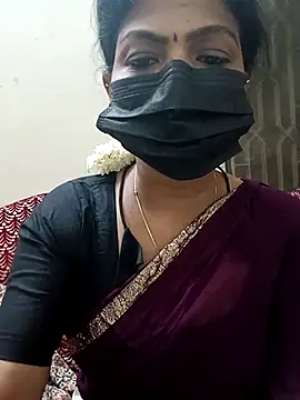 Snapshot of Rithya27 chatting on September 13, 2025, 6:30 pm Rithya27 online show from September 13, 2025, 6:30 pm