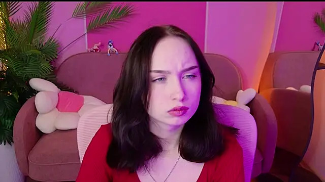 MonikaCarter online show from October 5, 2025, 11:12 am