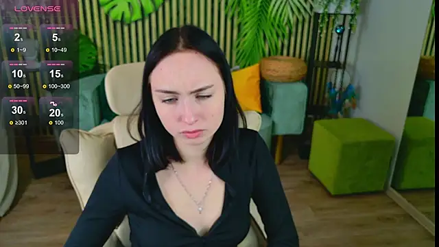 MonikaCarter online show from October 22, 2025, 10:47 am