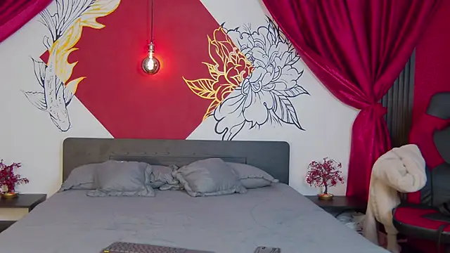 Maylu Fox online show from October 16, 2025, 12:13 pm