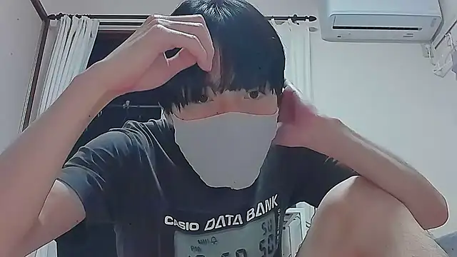 saitama0038 online show from October 7, 2025, 3:57 pm