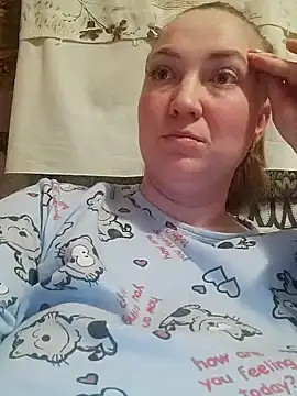 Kiss Eva online show from February 6, 2025, 8:34 pm